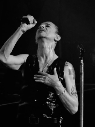 Dave Gahan Close Up B&W Front Depeche Mode Global Spirit Tour Rogers Place Edmonton Oct 27 2017