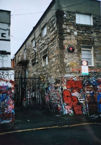 Windmill Lane Walls 2001