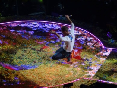 Chris Martin Kneeling B Stage Coldplay Rogers Place Edmonton Sept 27 2017